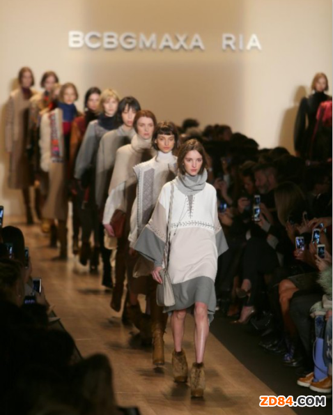 BCBGMAXAZRIAƷƕrb2015~sﶬrb